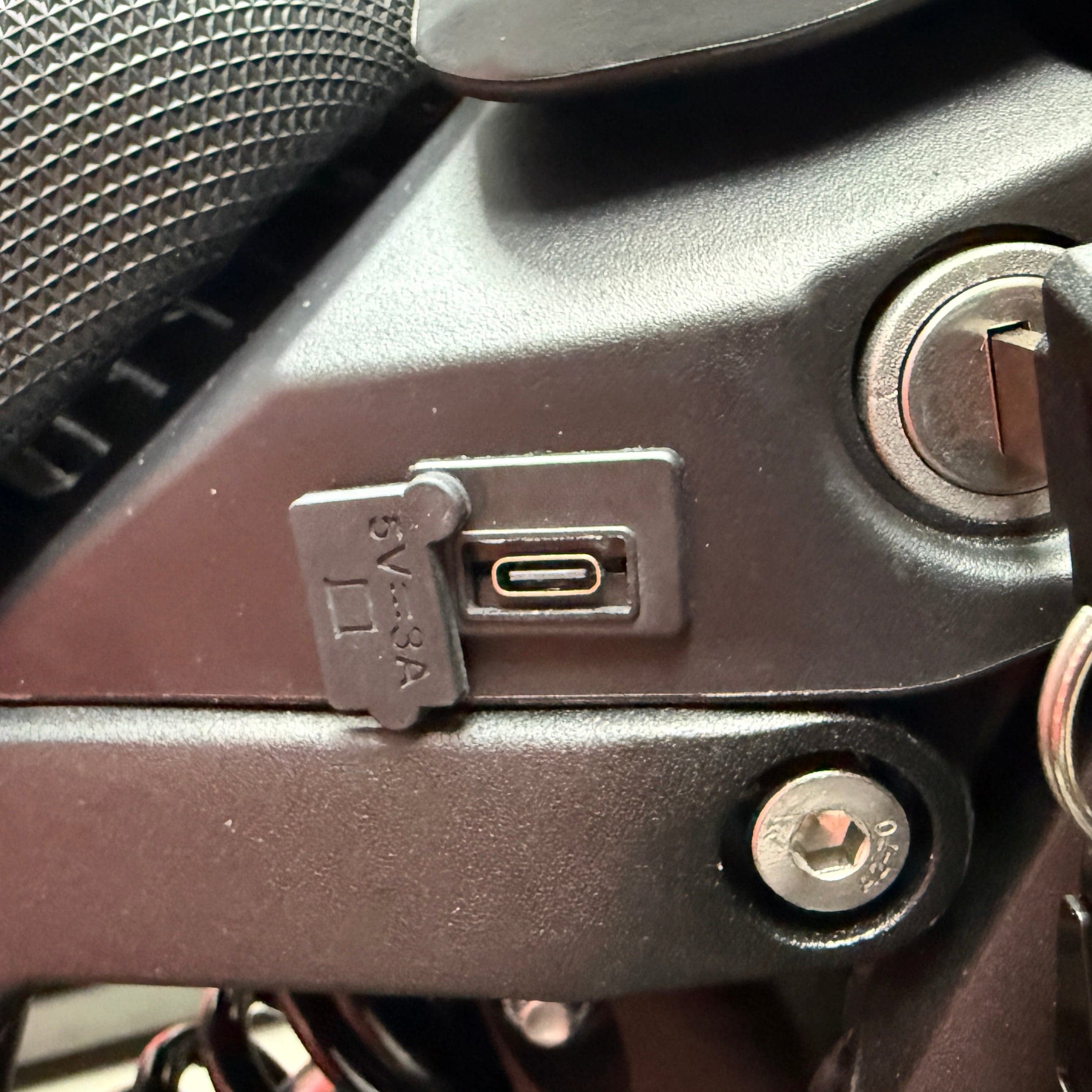 E Ride Pro USB C and USB A Port | For E Ride Pro, Sur Ron and Other E-Motos Thumbnail 2
